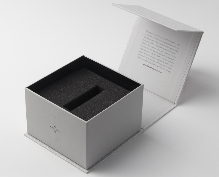 高檔首飾包材定制-廣州駿業(yè)包裝實業(yè)有限公司 高檔首飾包材定制