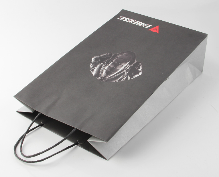 駿業(yè)包裝專門做特種紙紙袋工廠 駿業(yè)包裝專門做特種紙紙袋工廠