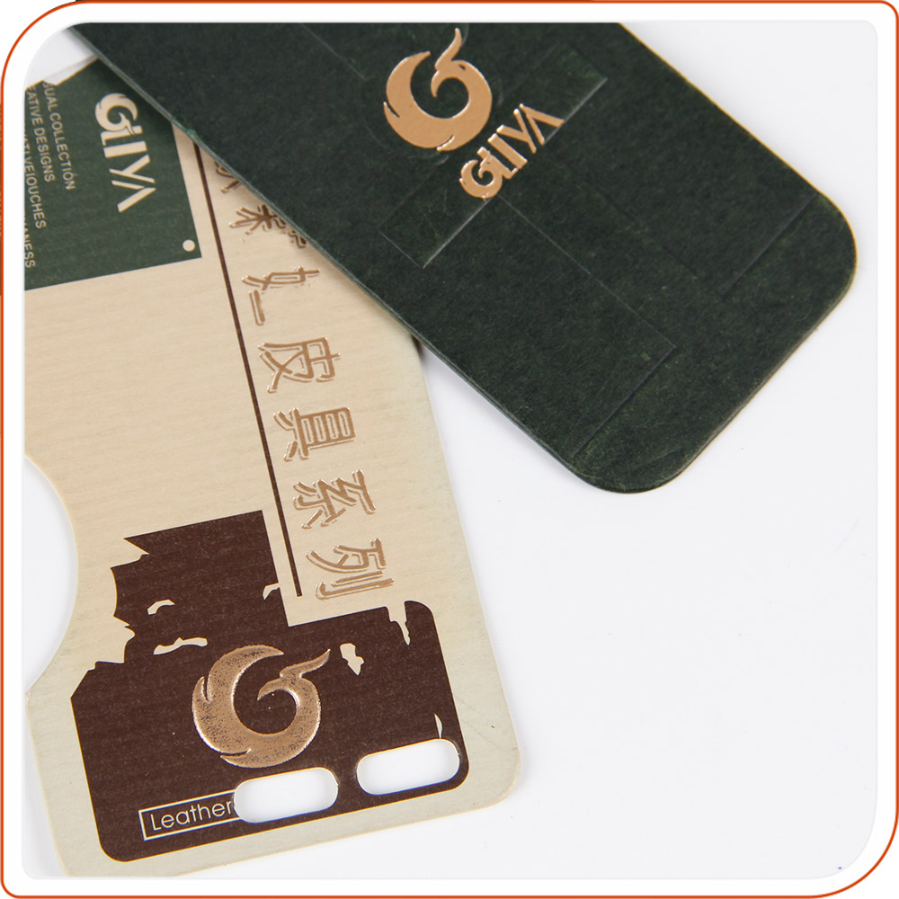 牛仔褲掛牌工廠提醒各位商家，印后加工并不是想象中這么簡(jiǎn)單