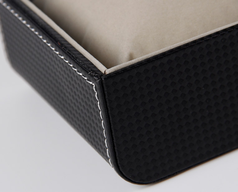 手表包材訂制產(chǎn)品的白點(diǎn)是由于靜電“爆炸”產(chǎn)生的 手表包材訂制產(chǎn)品的白點(diǎn)是由于靜電“爆炸”產(chǎn)生的