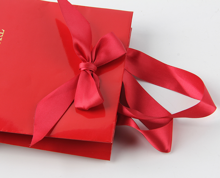 保健品紙袋在訂制的時候出現(xiàn)波浪線，這不是靈異現(xiàn)象，只是...