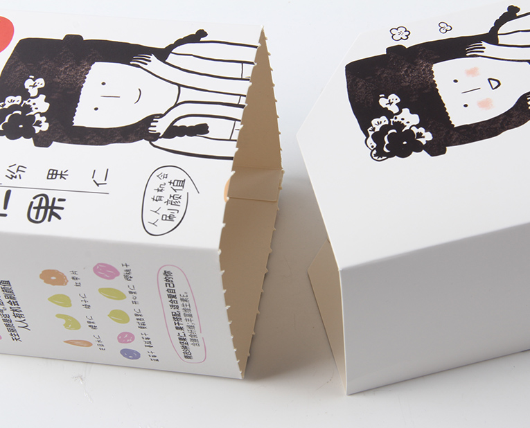 化妝品的盒子在訂制過程中保持顏色出眾的4個(gè)小細(xì)節(jié) 化妝品的盒子在訂制過程中保持顏色出眾的4個(gè)小細(xì)節(jié)