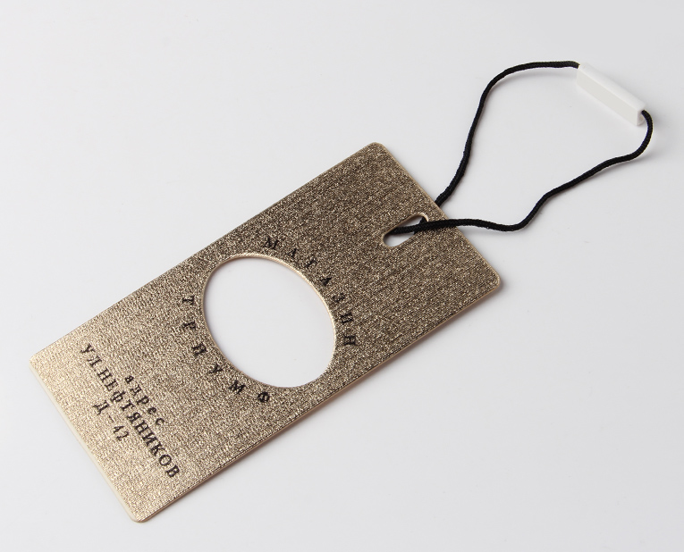 負(fù)責(zé)褲子吊牌定做的老師傅，1出生動(dòng)的物理課解決金墨暗淡