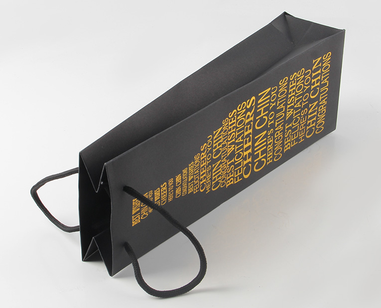 皮具禮品袋定做的質(zhì)量，其實能由&ldquo;啞巴&rdquo;傳遞出來