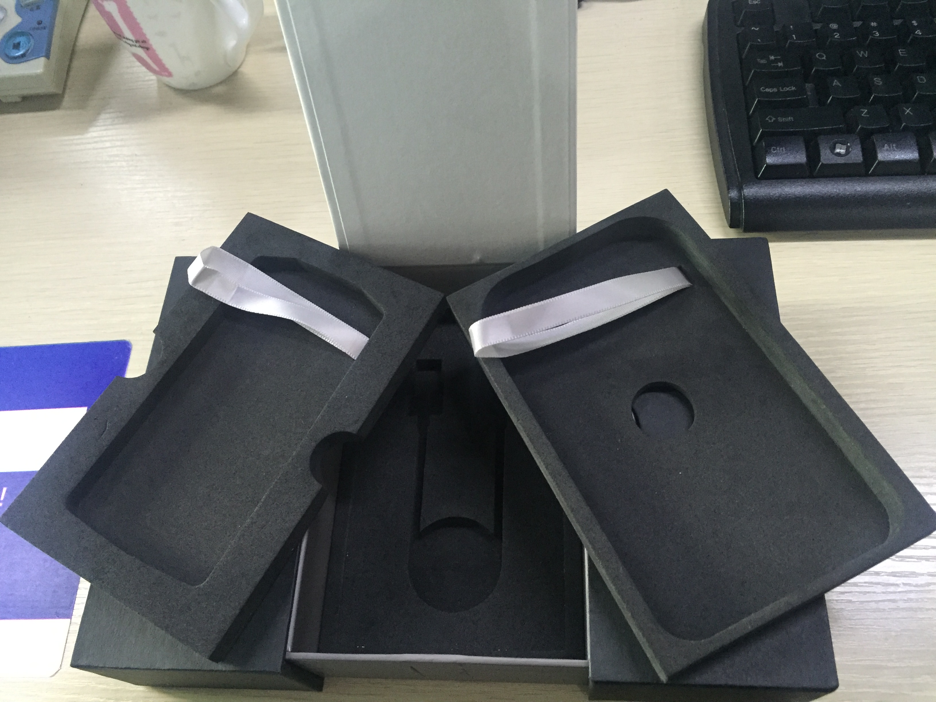 珠寶盒子廠家不說，你可能永遠(yuǎn)不知道，潮濕還能讓你丟錢