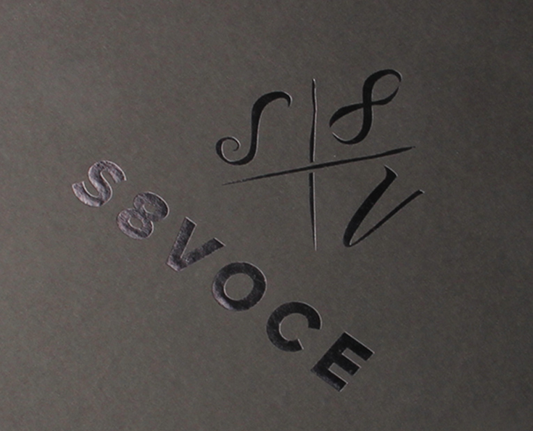 過(guò)UV的高檔包裝盒 過(guò)UV的高檔包裝盒