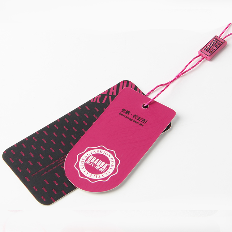 珠寶首飾如果要選擇吊牌定做材料，可以嘗鮮pvc材料哦