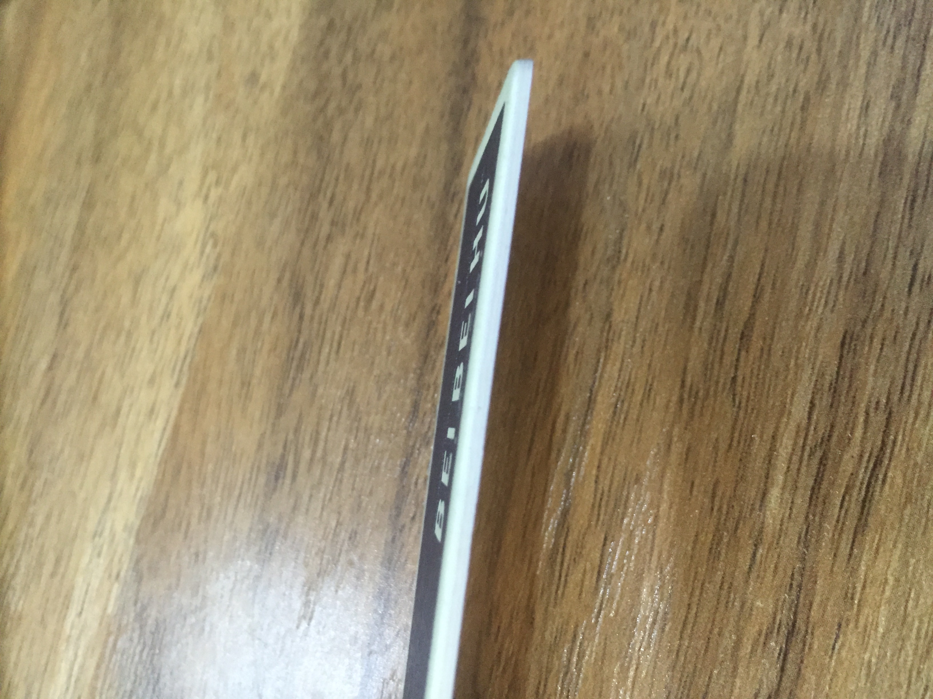 淺談一下高檔的領(lǐng)帶吊牌，這樣做有什么收益