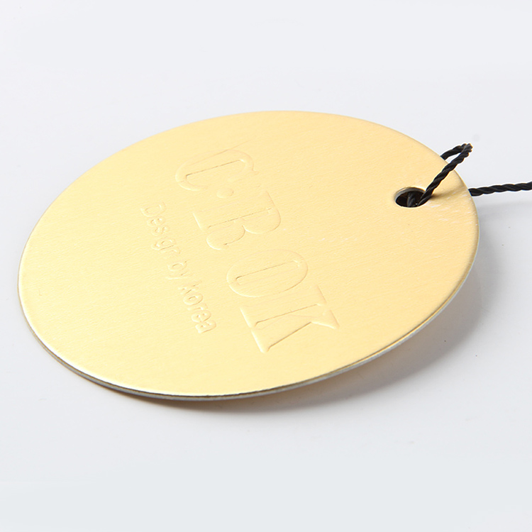 沒(méi)辦法做整體主題一致香水吊牌和吊繩的話不妨試試這2招 沒(méi)辦法做整體主題一致香水吊牌和吊繩的話不妨試試這2招