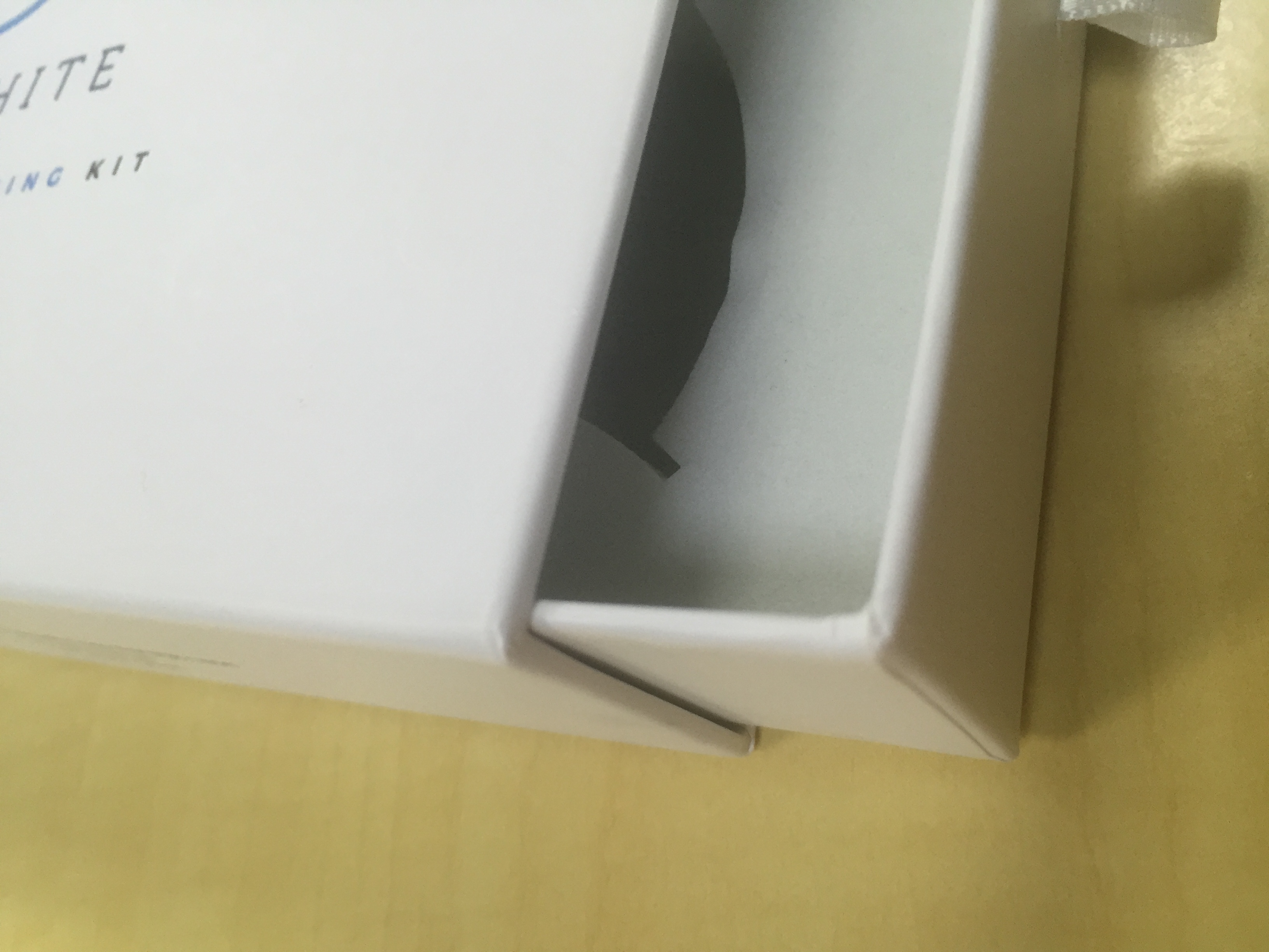 知道用數(shù)碼打樣給化妝品精品盒定制打樣成本低，沒想到這么低