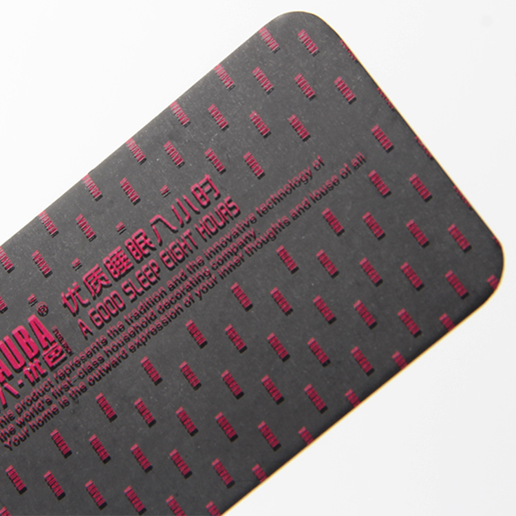 以PVC為主的襯衫吊牌設(shè)計為什么會越來越少 以PVC為主的襯衫吊牌設(shè)計為什么會越來越少