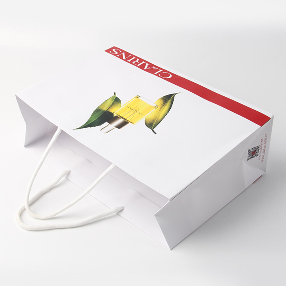 在特別時期想保持首飾紙袋設(shè)計特色應該怎樣做 在特別時期想保持首飾紙袋設(shè)計特色應該怎樣做