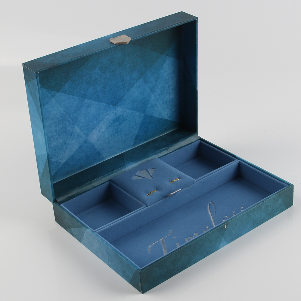 定做電子煙包裝盒為什么會(huì)有色差的出現(xiàn) 定做電子煙包裝盒為什么會(huì)有色差的出現(xiàn)