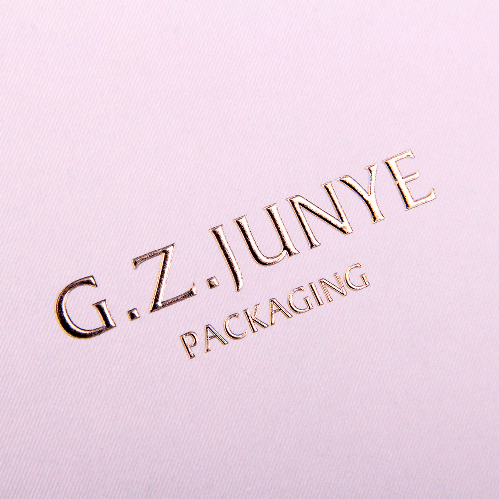 彩色精裝盒工廠跟你細(xì)說高端灰板 彩色精裝盒工廠跟你細(xì)說高端灰板